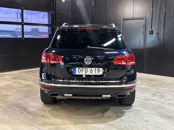 Volkswagen Touareg 5 of 25