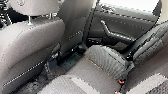 Volkswagen Polo 11 of 12