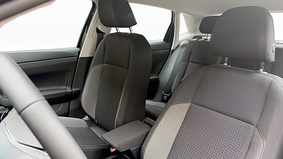 Volkswagen Polo 8 of 12