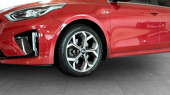 Kia Ceed 9 of 13