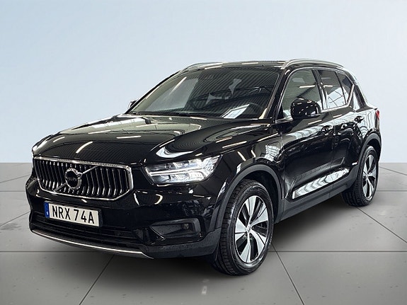 Volvo XC40 17 of 26