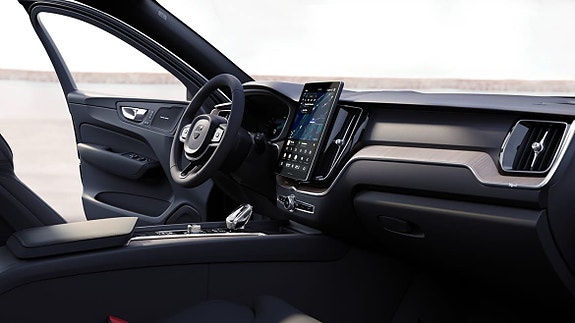 Volvo XC60 15 of 17