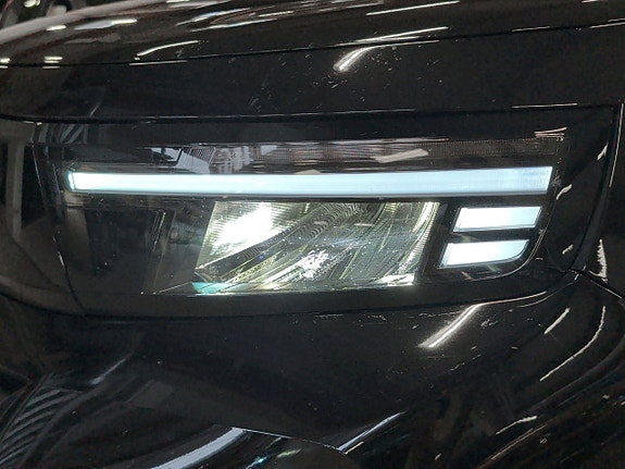 Opel Frontera 17 of 23