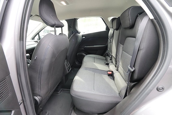 Renault Captur 13 of 18
