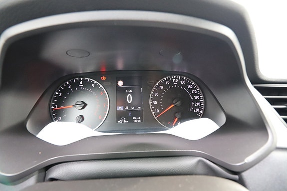 Renault Captur 14 of 18