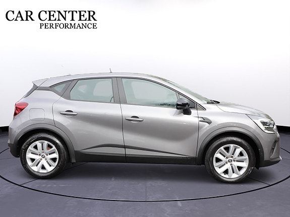 Renault Captur 6 of 18