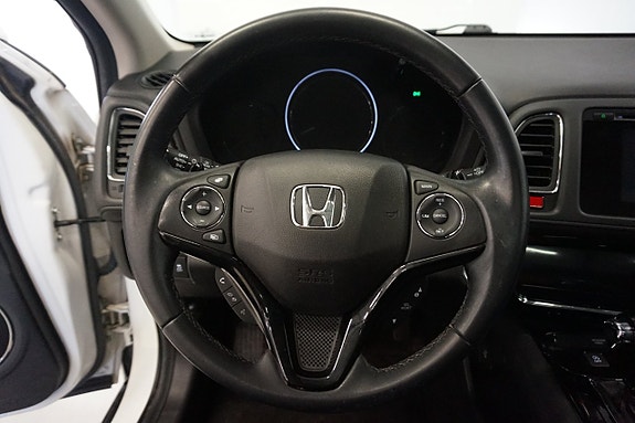 Honda HR-V 16 of 28