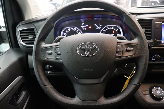 Toyota Proace Verso 14 of 24
