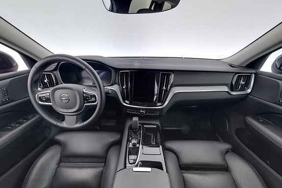 Volvo V60 7 of 17