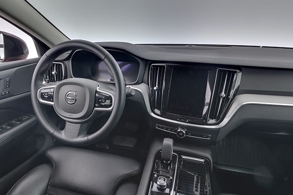 Volvo V60 8 of 17