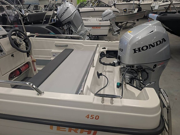 Terhi 450 CC & Honda BF40 HK -2020, endast 22 timmar 5 of 8