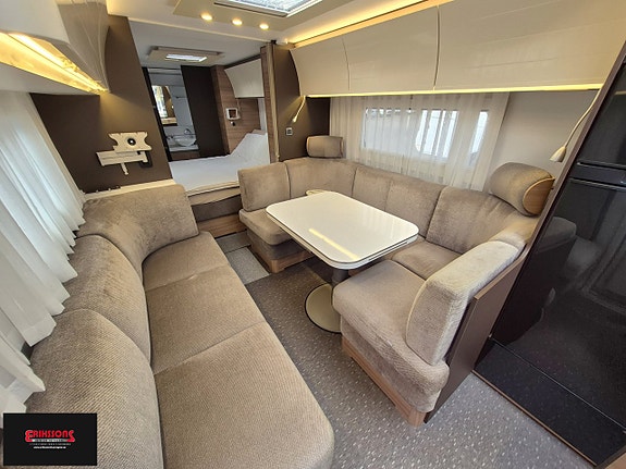 Adria ALPINA 663HT * Ugn * Frontkök 2 of 12