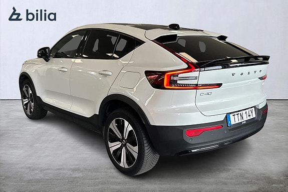 Volvo C40 2 of 21