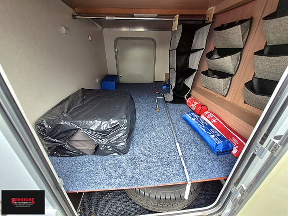 Knaus R 17 11 of 12
