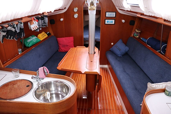 X-Yachts X 332 14 of 24