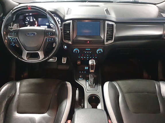 Ford Ranger Raptor 12 of 18