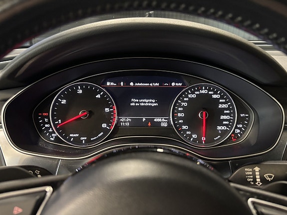 Audi A6 9 of 23