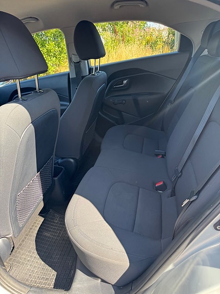 Kia Rio 20 of 21