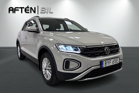 Volkswagen T-Roc 4 of 20