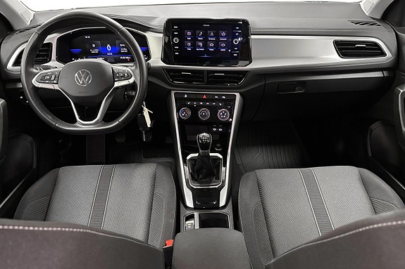 Volkswagen T-Roc 11 of 20