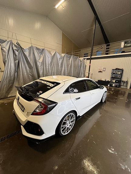 Honda Civic 3 of 7