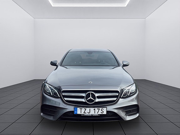 Mercedes-Benz E200 d 8 of 21