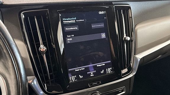 Volvo V90 16 of 21