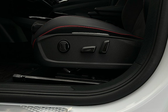 Volkswagen ID.4 GTX 15 of 27