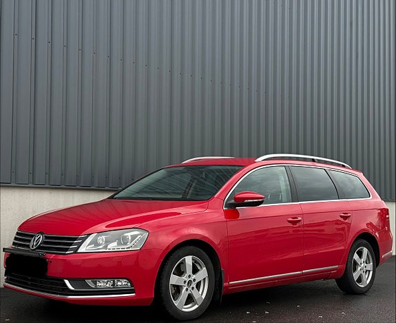 Volkswagen Passat 3 of 13