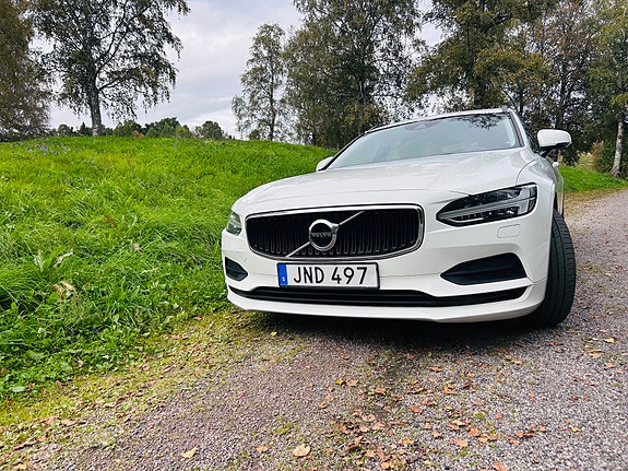Volvo V90 5 of 17