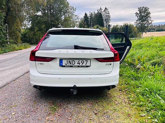 Volvo V90 12 of 17