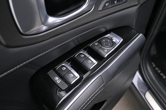 Kia Sorento 11 of 27