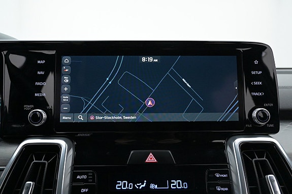 Kia Sorento 16 of 27