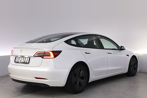 Tesla Model 3 5 of 27