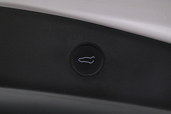 Tesla Model 3 23 of 27