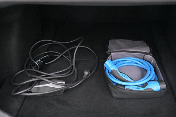 Tesla Model 3 24 of 27