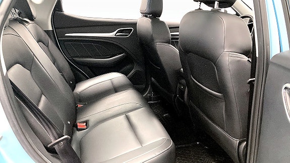MG ZS 5 of 13