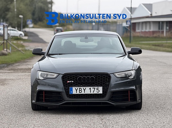 Audi RS5 2 of 24