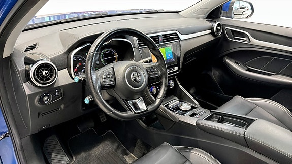 MG ZS 10 of 24