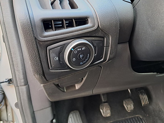 Ford Focus 16 of 16