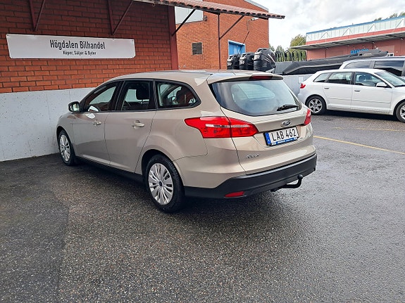 Ford Focus 7 of 16