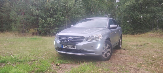 Volvo XC60 5 of 11