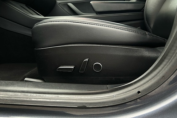 Tesla Model 3 15 of 25