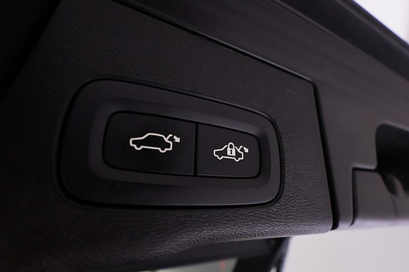 Volvo XC60 27 of 30