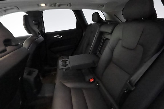 Volvo XC60 28 of 30