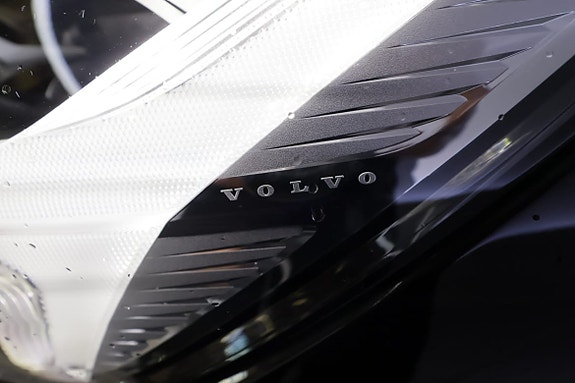 Volvo XC60 11 of 30