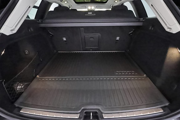 Volvo XC60 26 of 30