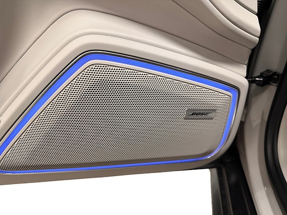 Porsche Panamera 4 10 of 18