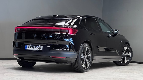Polestar 4 24 of 27