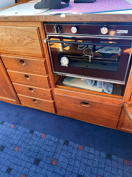Marex 32 Friendship 19 of 20
